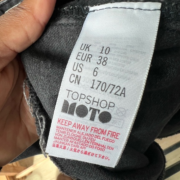 Topshop TALL High-Rise Denim Skirt - Picture 5 of 6